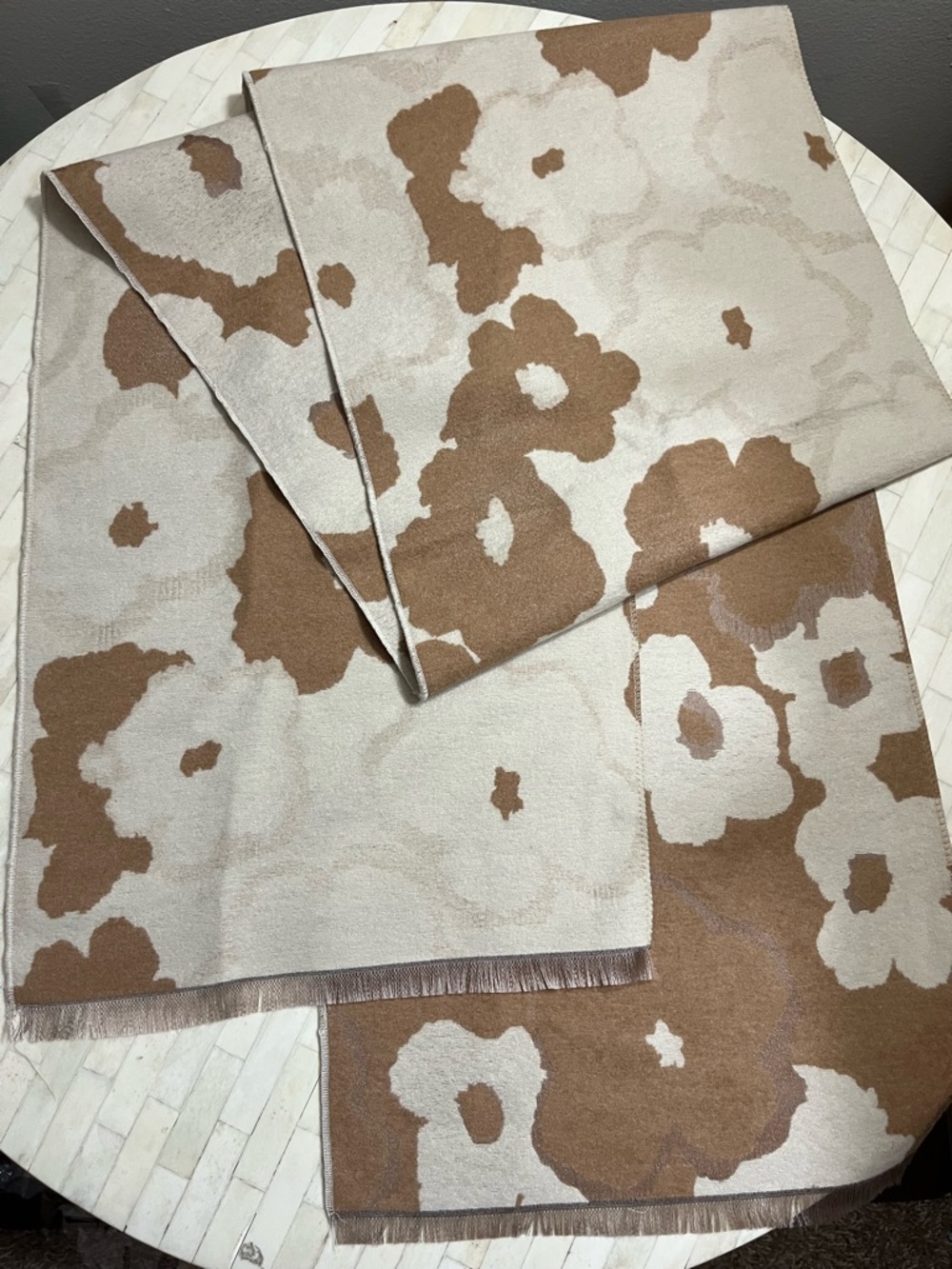 Neutral Floral Pattern Inverted Scarf in Beige and Camel